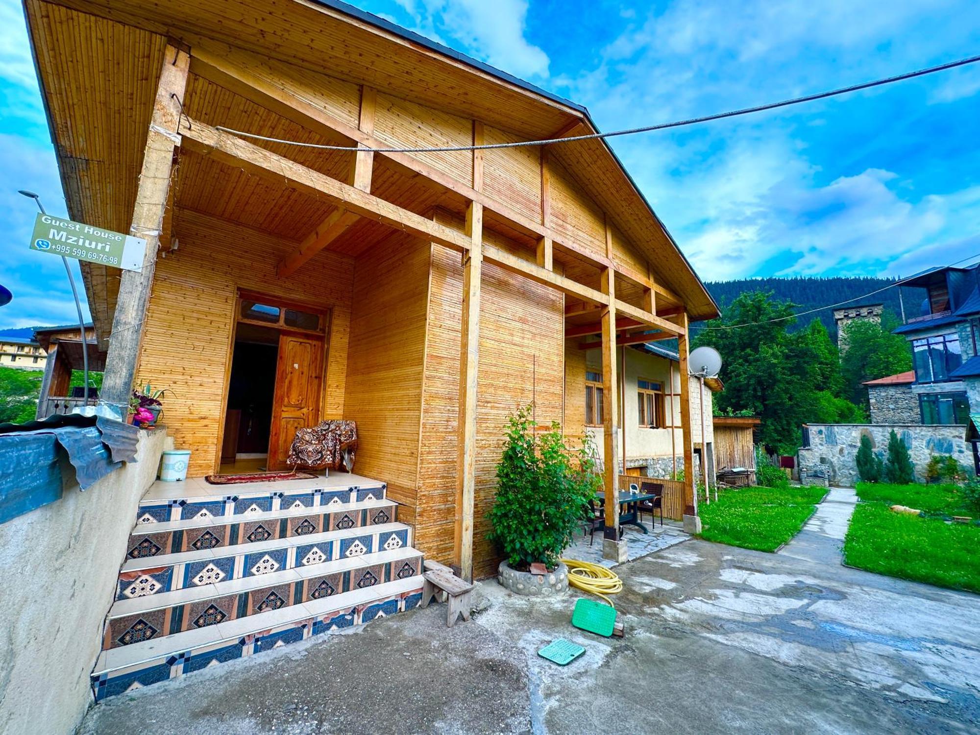 Mziuri Guest House Mestia Dış mekan fotoğraf